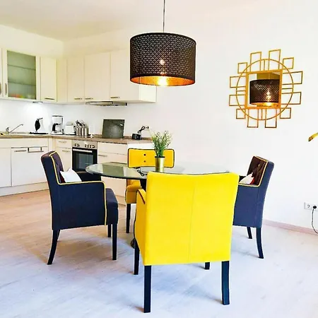Appartement F505 *